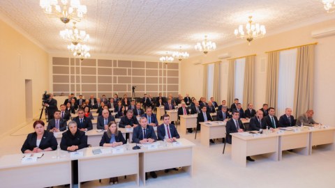 Naxçıvan büdcəsi ilk oxunuşda qəbul edildi