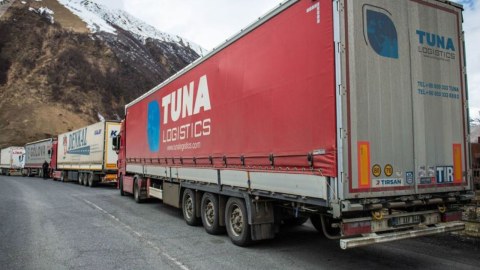 Rusiyaya gedən yol BAĞLANDI