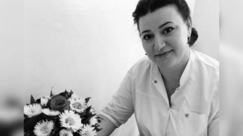 46 yaşlı həkim xərçəngdən vəfat etdi