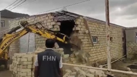 Azərbaycanda 400 min qeyri-qanuni tikili var - RƏSMİ