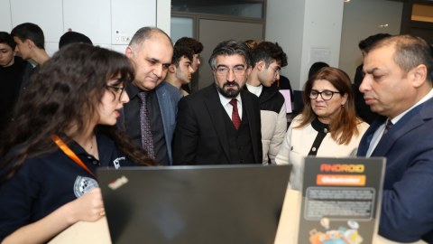 UNEC tələbələri &ldquo;Technest Demo Day&rdquo; sertifikatını qazanıblar