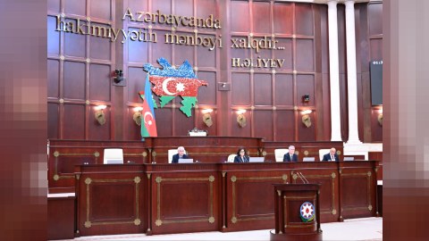 Hərbi xidmətlə bağlı qanun layihəsi ikinci oxunuşda QƏBUL EDİLDİ&nbsp;
