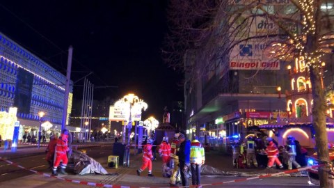 Almaniyada terror: ölü və yaralıların sayı artdı - YENİLƏNİB (VİDEO)