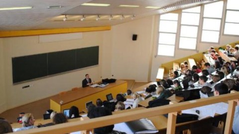 Ən çox bu universitetlərin tələbələrinə kredit verilib - SİYAHI