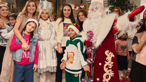 Leyla və Arzu Əliyevalar uşaqlarla bir arada - FOTOLAR