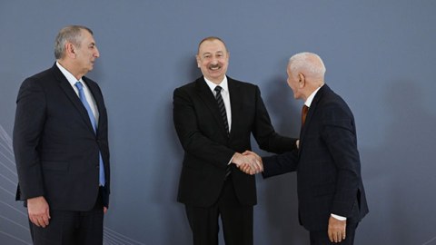 Prezident idmançıları təltif etdi - FOTO