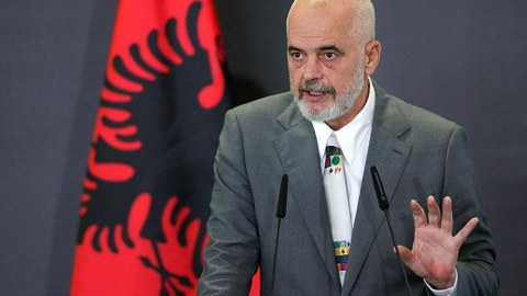 Albaniyanın Baş nazirindən BAŞSAĞLIĞI