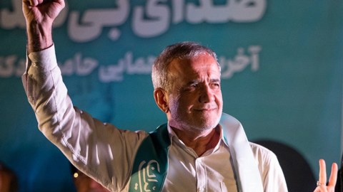 Pezeşkian Rusiyaya GEDİR