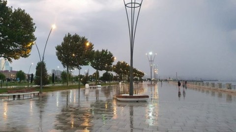 Bakıya yağış, rayonlara qar yağacaq - Günün havası