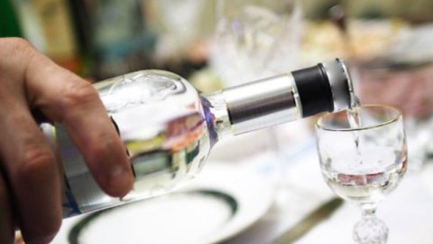 Alkoqollu içkilərə görə yeni CƏRİMƏLƏR