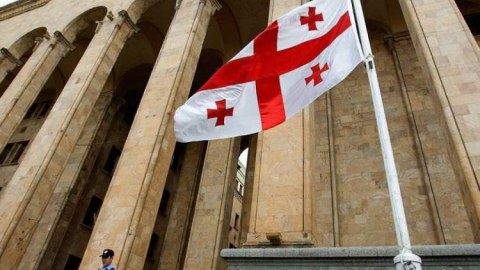 Gürcüstanda etirazlar səngiyir - Baş nazir