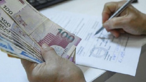 Alimlərin maaşı ARTDI