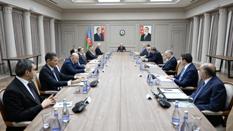 Təyyarə qəzası ilə bağlı növbəti TOPLANTI