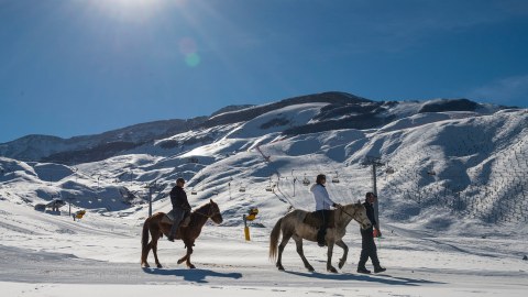 Şahdağa 15 sm qar yağıb - FAKTİKİ HAVA