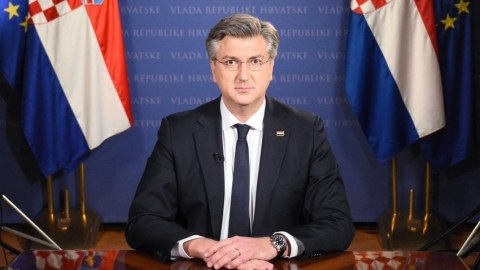 Xorvatiyanın Baş naziri Əli Əsədova başsağlığı məktubu göndərib