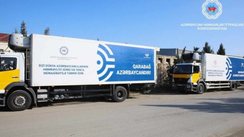 Həmkərlar İttifaqı uşaqları müxtəlif hədiyyələrlə sevindirib - FOTO