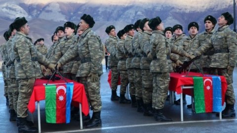 Prezident təsdiqlədi: Əsgərlik yaşı azaldıldı