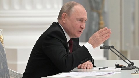 Putin&nbsp;dost və düşmən saydığı&nbsp;dövlət başçılarının adlarını AÇIQLADI
