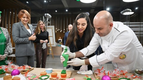 Leyla və Arzu Əliyevalar DOST Mərkəzində - FOTO