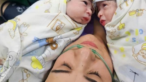 2025-ci ilin ilk əkiz uşaqları dünyaya gəldi&nbsp;-&nbsp;FOTO