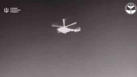 Ukrayna Rusiya helikopterini belə məhv etdi - Tarixdə İLK DƏFƏ