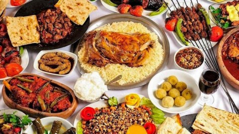 Bayram süfrəsinin ən tez xarab olan və zəhərləyən QİDALAR