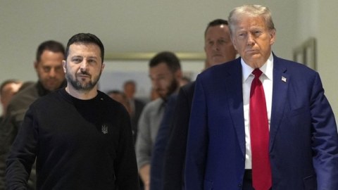 Zelenski Trampın Ukraynaya təyyarə ilə gəlməsini İSTƏYİR