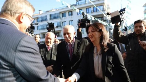 Öcalanla görüşənlər bu dəfə Davutoğlu ilə bir arada - FOTO