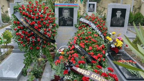 Şəhid pilot Rəşad Atakişiyevin xatirəsi yad edilib - FOTOLAR