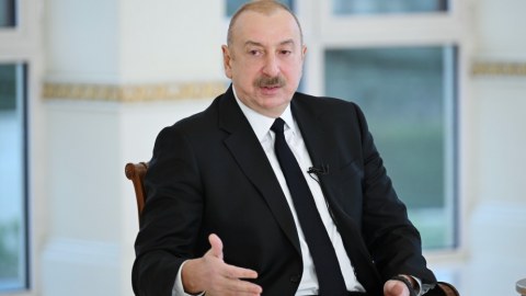 İlham Əliyev İranla əlaqələrdən danışdı