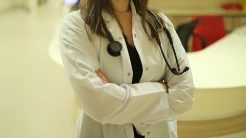 Sosial şəbəkədən həkim seçən azərbaycanlılara XƏBƏRDALIQ