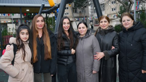 Leyla və Arzu Əliyevalar açılışa qatıldı - FOTOLAR