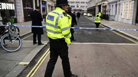 Londonun mərkəzində bomba həyəcanı