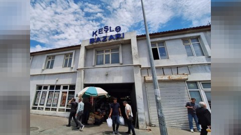 Bakıda "Yeni Keşlə Bazarı" TİKİLİR