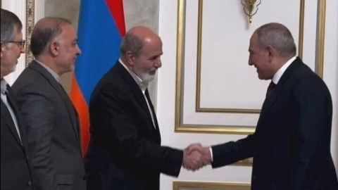 İranın təhlükəsizlik katibi İrəvanda Paşinyana nələr dedi...