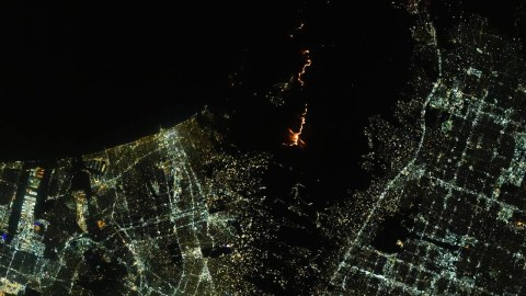 Dəhşətli yanğın kosmosdan belə görünür - FOTOLAR