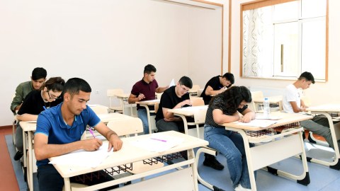 İmtahanların martda keçirilməsi dərs prosesini pozur - Ekspertdən ETİRAZ