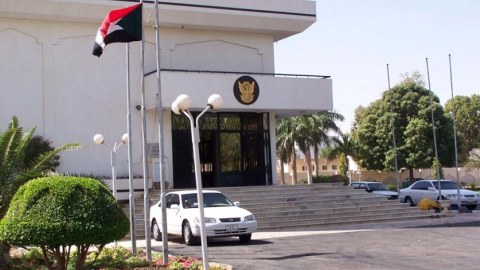 Sudan ordusu paytaxtı qiyamçılardan təmizlədi