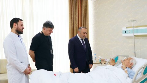 Nəriman Həsənzadə Bakı Sağlamlıq Mərkəzində əməliyyat olundu - FOTOLAR