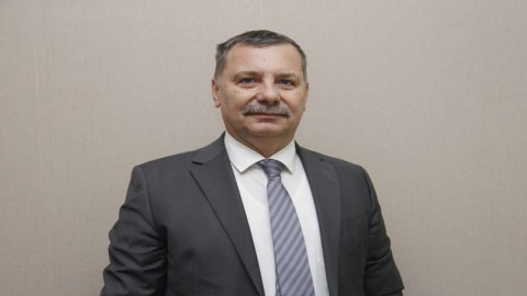 Vüsal Aslanova müşavir təyin edildi:&nbsp;10 stansiyanı layihələndirəcək
