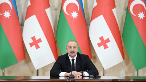 Siyasi əlaqələrimiz qonşular üçün nümunə ola bilər