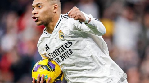&ldquo;Real Madrid&rdquo; liderliyə yüksəlib