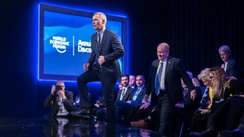 Dünya liderləri Davosa TOPLAŞIRLAR