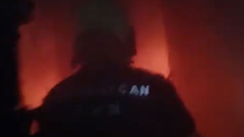 Sumqayıtda yataqxana binasında yanğın - VİDEO