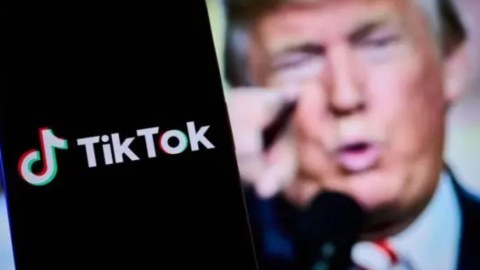 Tramp "TikTok"la bağlı QƏRAR VERDİ