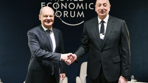 İlham Əliyev kanslerlə təyyarə qəzasından DANIŞDI
