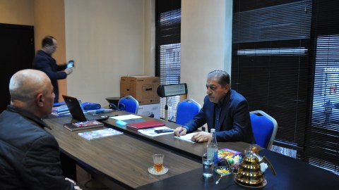 Deputat seçiciləri qəbul edib - FOTO