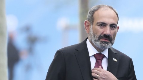 Paşinyanın deputat qaynı qarət olundu