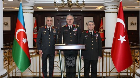 Hikmət Mirzəyev ordu generalı ilə görüşdü