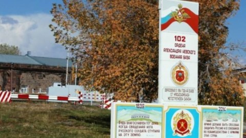 Ermənistanda rus hərbçinin meyiti tapıldı